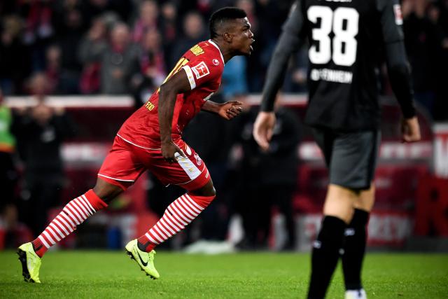 爱德华兹44分森林狼险胜步行者 活塞力克篮网